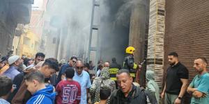 إخماد حريق في مخزن أدوات كهربائية بقرية جوجر بالدقهلية