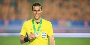 محمود ناجي يُعيَّن لقيادة مباراة الأهلي والقناة في الدوري