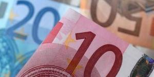 عوائد السندات الفرنسية تلامس 5% للمرة الأولى منذ 2002