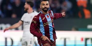 ظهير طرابزون يثني على احترافية محمد صلاح ويجعل اللعب بجانبه تجربة مميزة