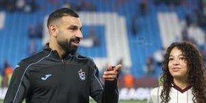 بنات محمد صلاح يخطفن الأنظار في بابارا بارك خلال مواجهة طرابزون وهارتس (صور) :اليوم السابع