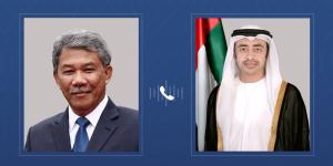 عبدالله بن زايد ووزير خارجية ماليزيا يبحثان هاتفياً العلاقات الثنائية والمستجدات الإقليمية
