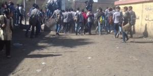 ضبط طالب لاتهامه بالتشاجر مع أصدقائه والتعدي عليهم بسلاح أبيض أمام مدرسة بالإسماعيلية