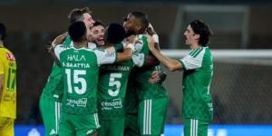 الأهلى يدمر شباك الخليج برباعية فى الدورى السعودى :اليوم السابع
