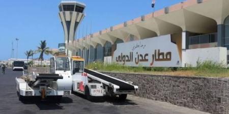 عاجل.. مليشيا الحوثي تشن هجوم صاروخي على مطار عدن وميناء الحاويات