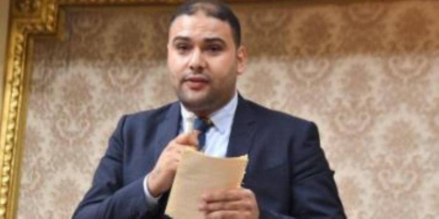 نائب: ضرورة لمواجهة الشائعات وحماية المواطنين من التضليل لابد من تعزيز الوعي الاقتصادي