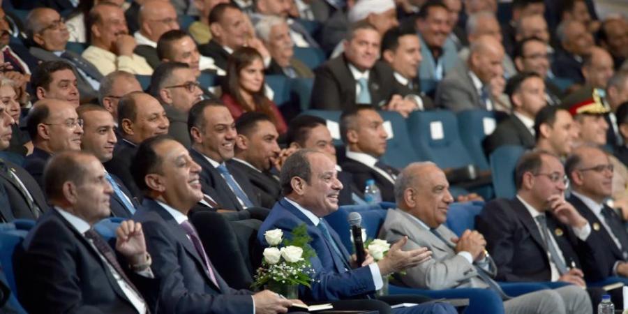 فخامة الرئيس السيسى: عدم الحفاظ على مؤسسات الدول يؤدي إلى سقوطها