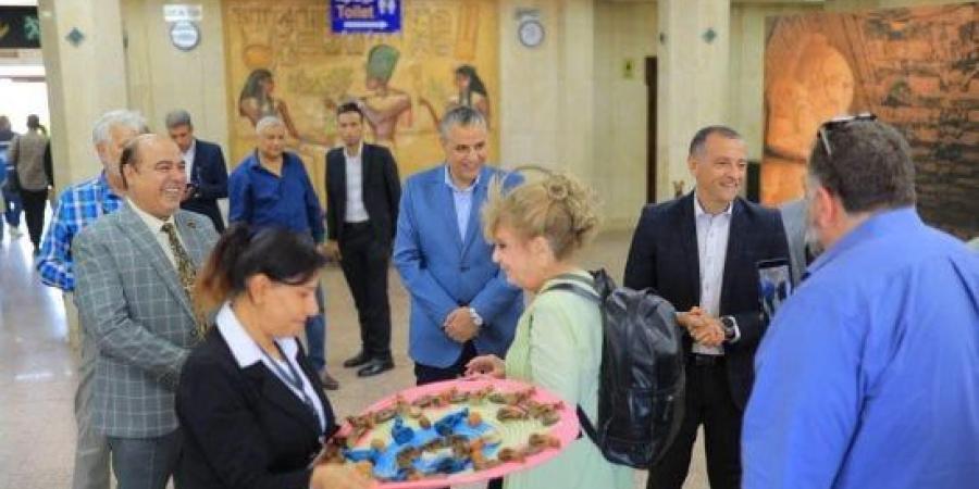 مطار أبو سمبل الدولي يستقبل ضيوف ظاهرة تعامد الشمس وسط أجواء احتفالية :اليوم السابع