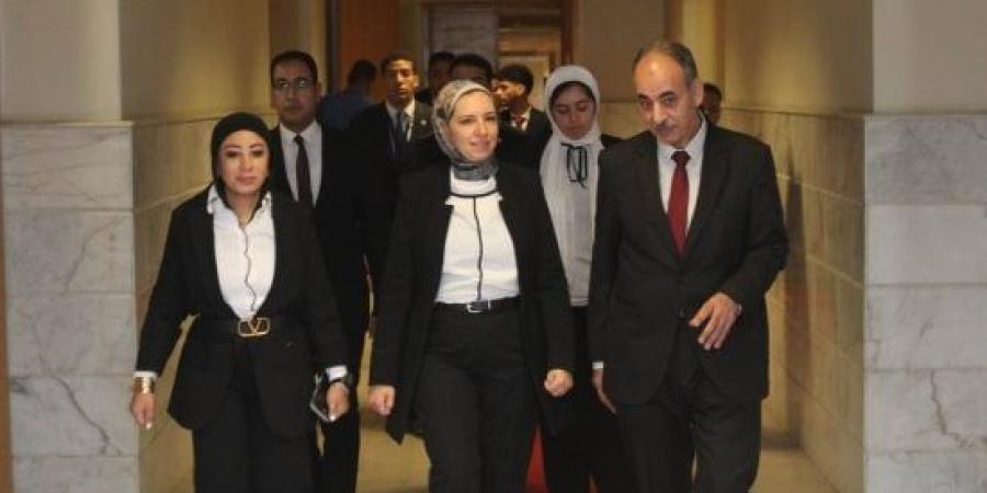 النيابة الإدارية تستضيف وفدًا من كلية القانون بالجامعة المصرية الصينية :اليوم السابع