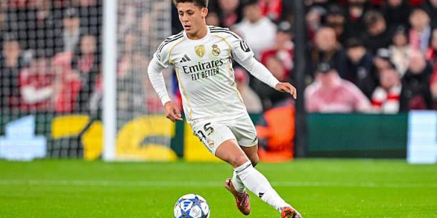 ريال مدريد يهزم لايبزيج 4-1 في دوري الأبطال قبل الكلاسيكو
