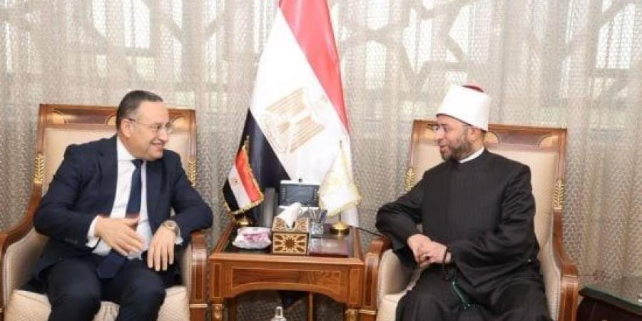 وزيرا الأوقاف والتعليم العالي يبحثان توظيف البحث العلمي في الخطاب الدعوي