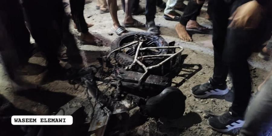بالصور: شهيدان في غارة إسرائيلية قرب مفترق الصناعة بغزة