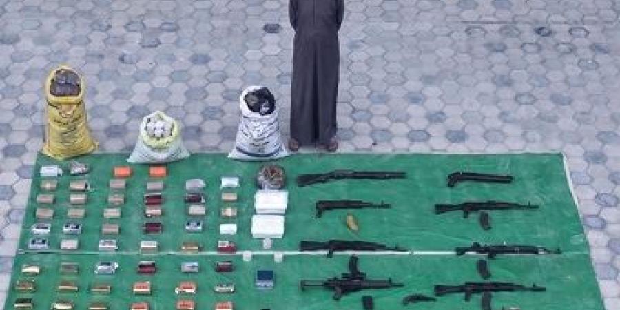مصرع 6 عناصر جنائية وضبط آخرين بحوزتهم مخدرات وأسلحة بـ282 مليون جنيه