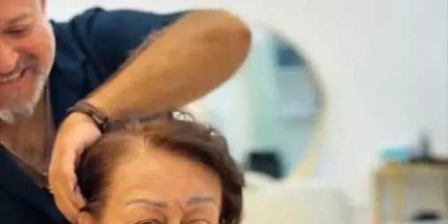 هالة فاخر تظهر بإطلالة جديدة يتفاعل معها جمهورها على مواقع التواصل