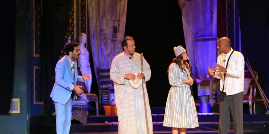 بالصور.. عودة التياترو إلى مسرح السلام ضمن الموسم الشتوي بإقبال جماهيري