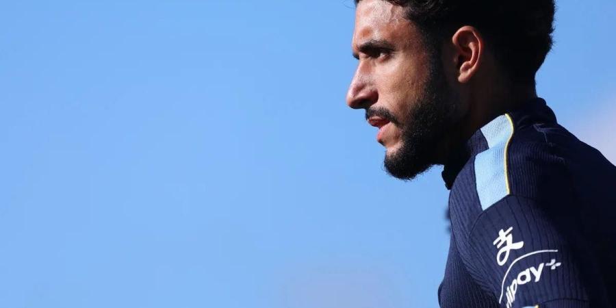 تشكيل توتنهام أمام تشيلسي في الدوري الإنجليزي.. موقف عمر مرموش