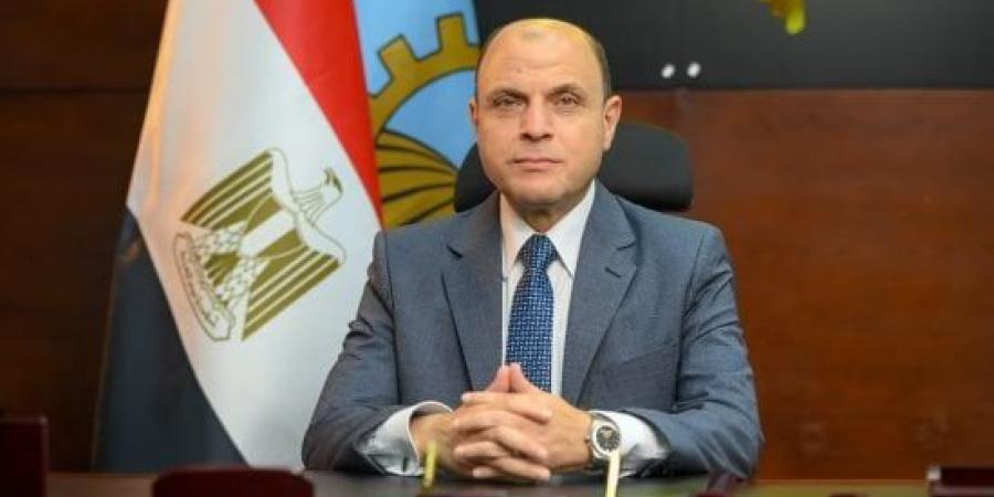 محافظ الغربية يتابع سقوط عقار سكني بطنطا ويوجه بصرف إعانات عاجلة للأسر المتضررة :اليوم السابع