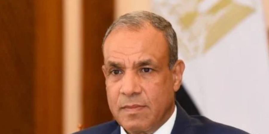 وزير الخارجية يبحث مع نظيره السعودي التطورات الإقليمية وأهمية خفض التصعيد