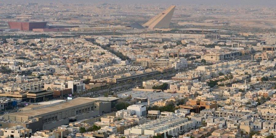 اعتراض وتدمير صواريخ باليستية أطلقتها مليشيات الحوثي باتجاه الطائف وينبع والرياض