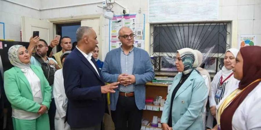 محافظ الإسكندرية يُدشّن الحملة القومية للتطعيم ضد الحصبة الألمانية