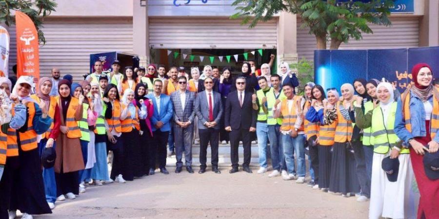 مدير صندوق مكافحة الإدمان يزور جامعة الزقازيق ويوجه بتكثيف توعية الطلاب بمخاطر المخدرات
