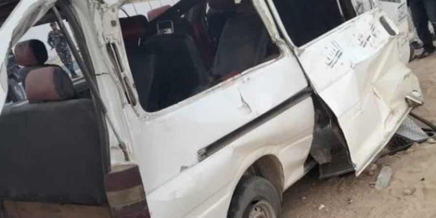 إصابة 5 أشخاص إثر انقلاب ميكروباص بطريق الإسكندرية الصحراوى :اليوم السابع