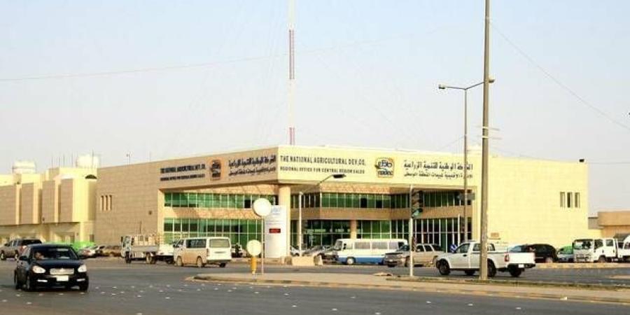 "نادك" توقع مذكرة تفاهم مع "ندى" لشراء قطيع من الأبقار المنتجة للألبان