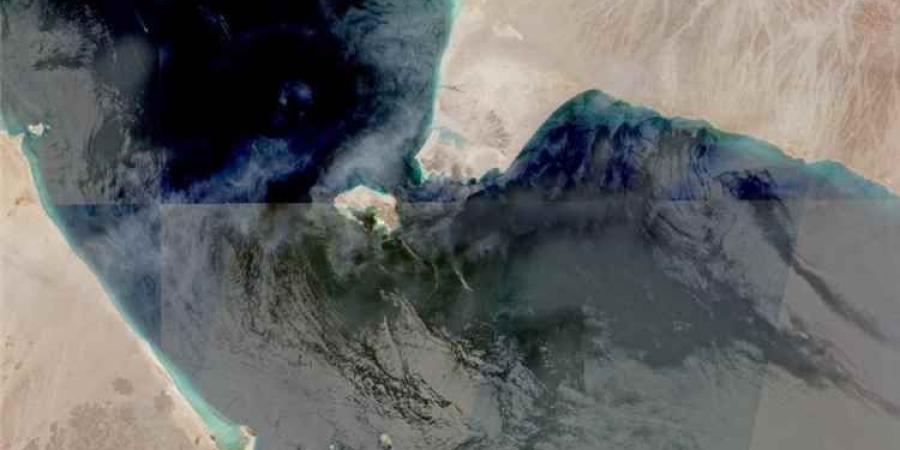تقرير استخباراتي يكشف مسارات إمداد للحوثيين من جيبوتي عبر باب المندب