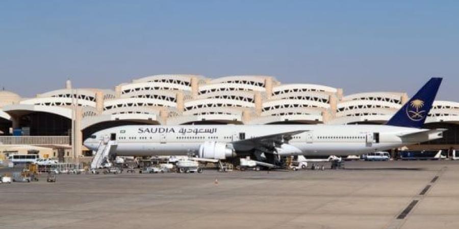مطار الملك خالد بالرياض يعلن استئناف رحلاته اعتباراً من غد الأحد :اليوم السابع